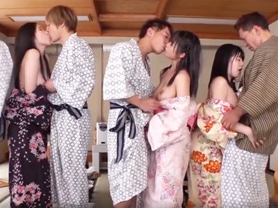 ロリから痴女姉までよりどりみどり！！！宴会を卑猥乱交で盛り上げてくれる温泉コンパニオンｗ