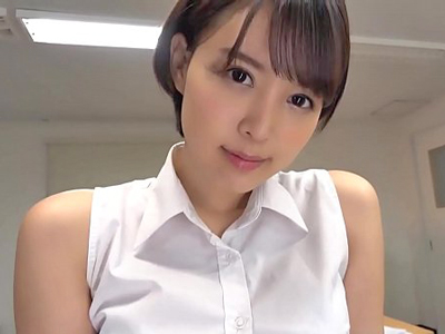 「結婚する前からずっと好きだったんですよ？」人妻教師に誘惑されて教室セックス