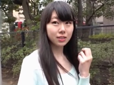 「謝礼？え～…」学校帰りの黒髪素人さん→強めの警戒心を男優テクで解いてベロチュー中出し！！！