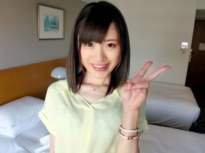 池袋でナンパしたガチ神レベルの素人さん！色白肌を赤く染めながらがカメラ目線でアヘ顔昇天